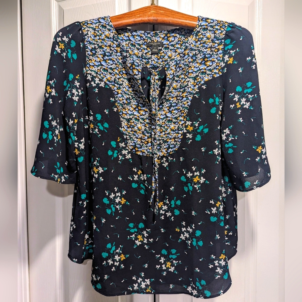 Ann Taylor Floral Top Size SP